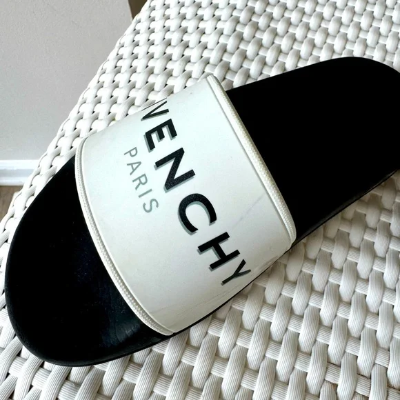 Pool Sliders Givenchy Slides For Kids GIVENCHY Women'S Logo Sliders
